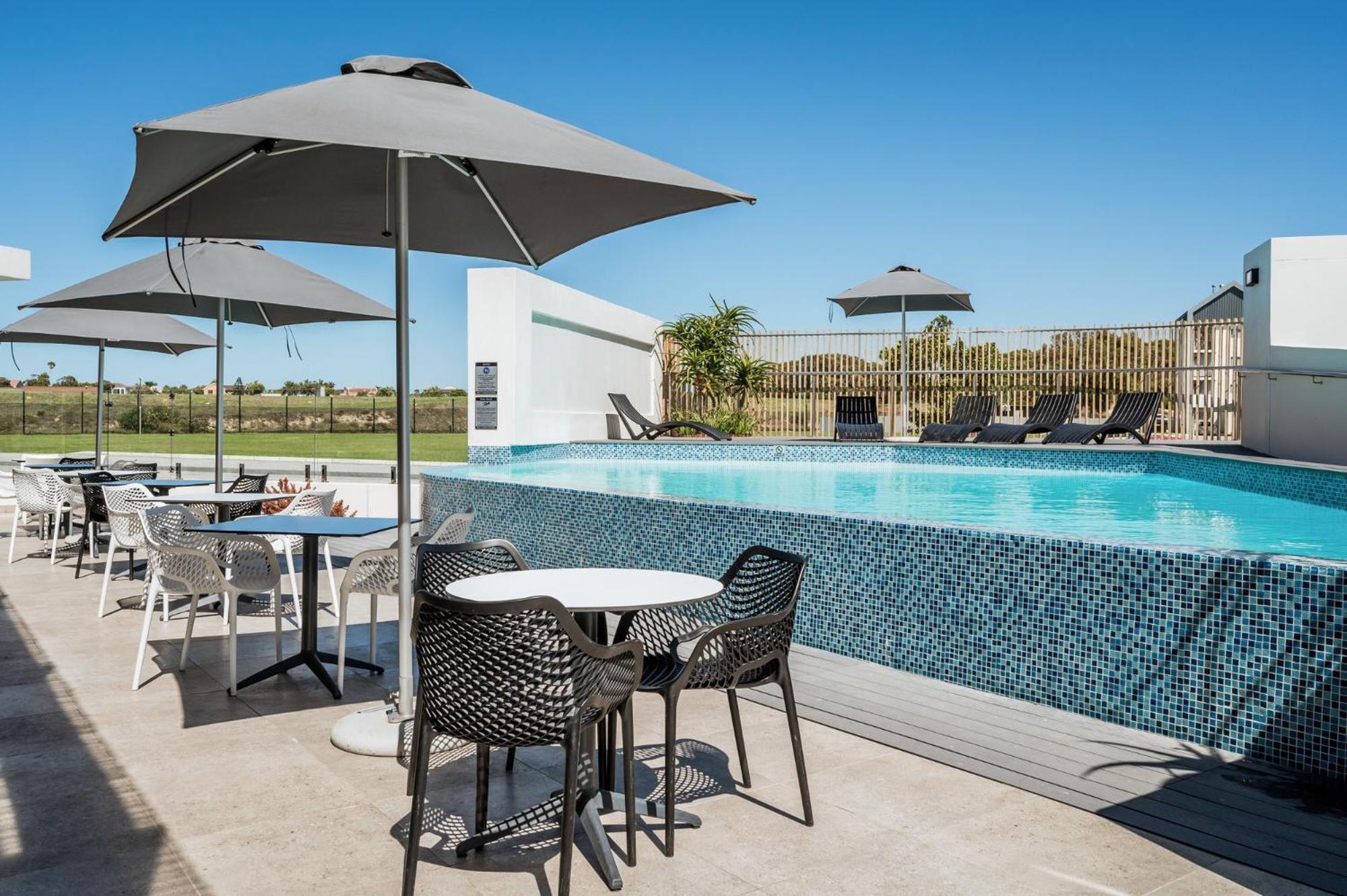 פורט אליזבת' Cozy Modern Apartment At Bellamare מראה חיצוני תמונה